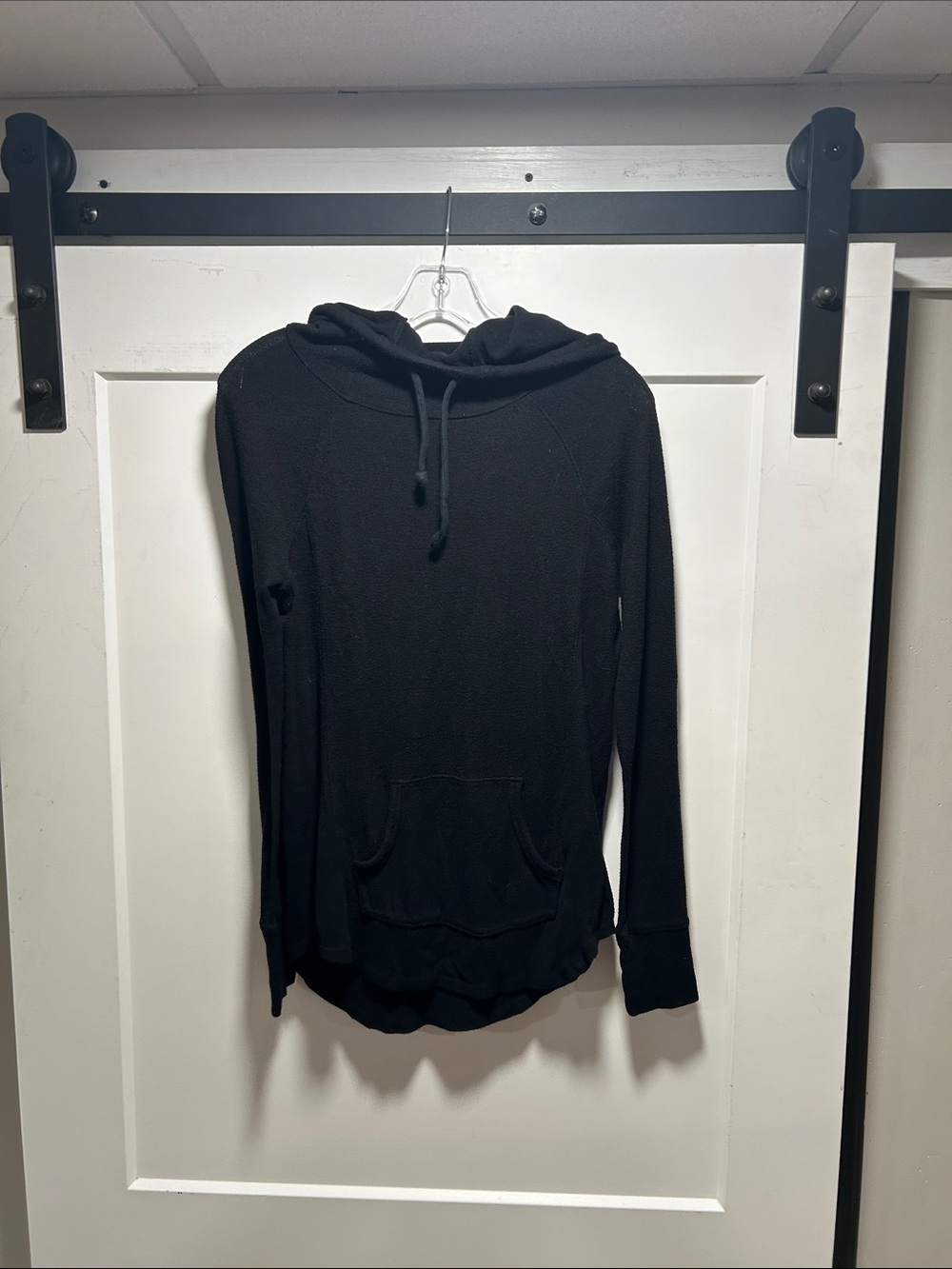 Mossimo Supply Co. Black Lightweight Hooded Pullover